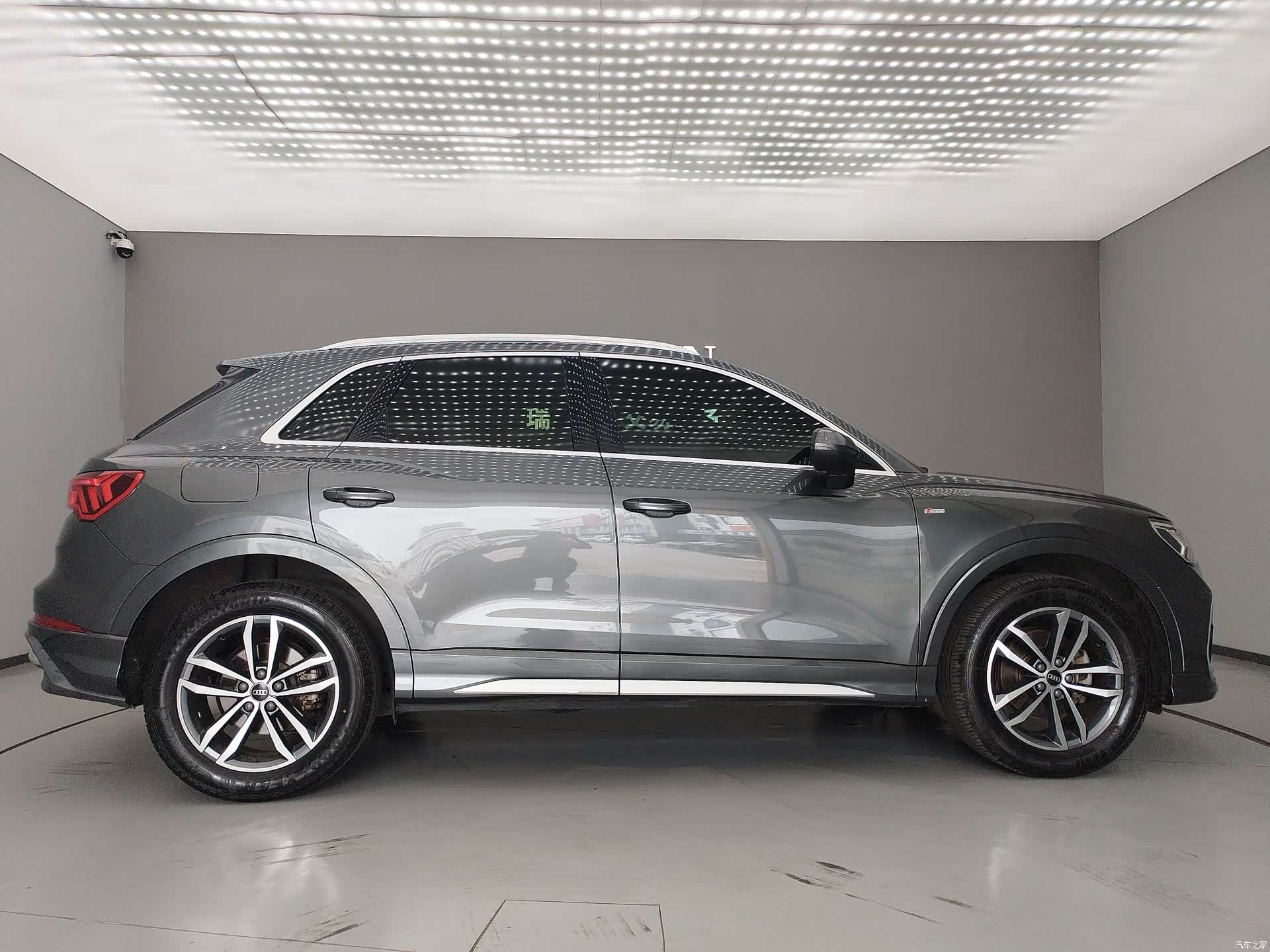 Audi Q3, 2021 4