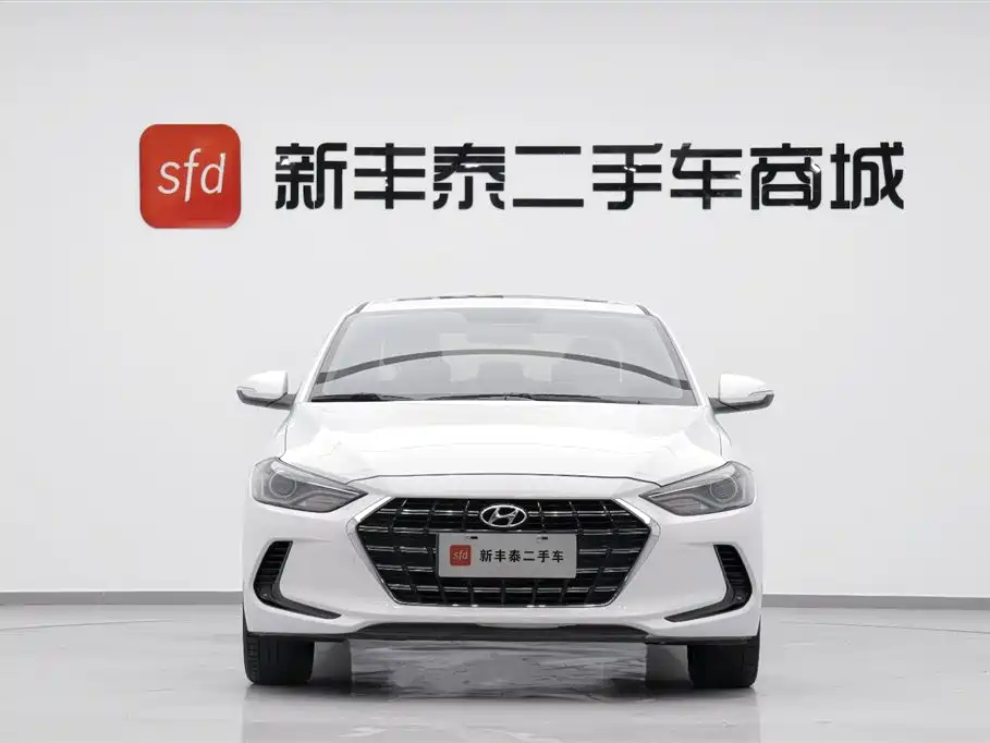 Hyundai Lead