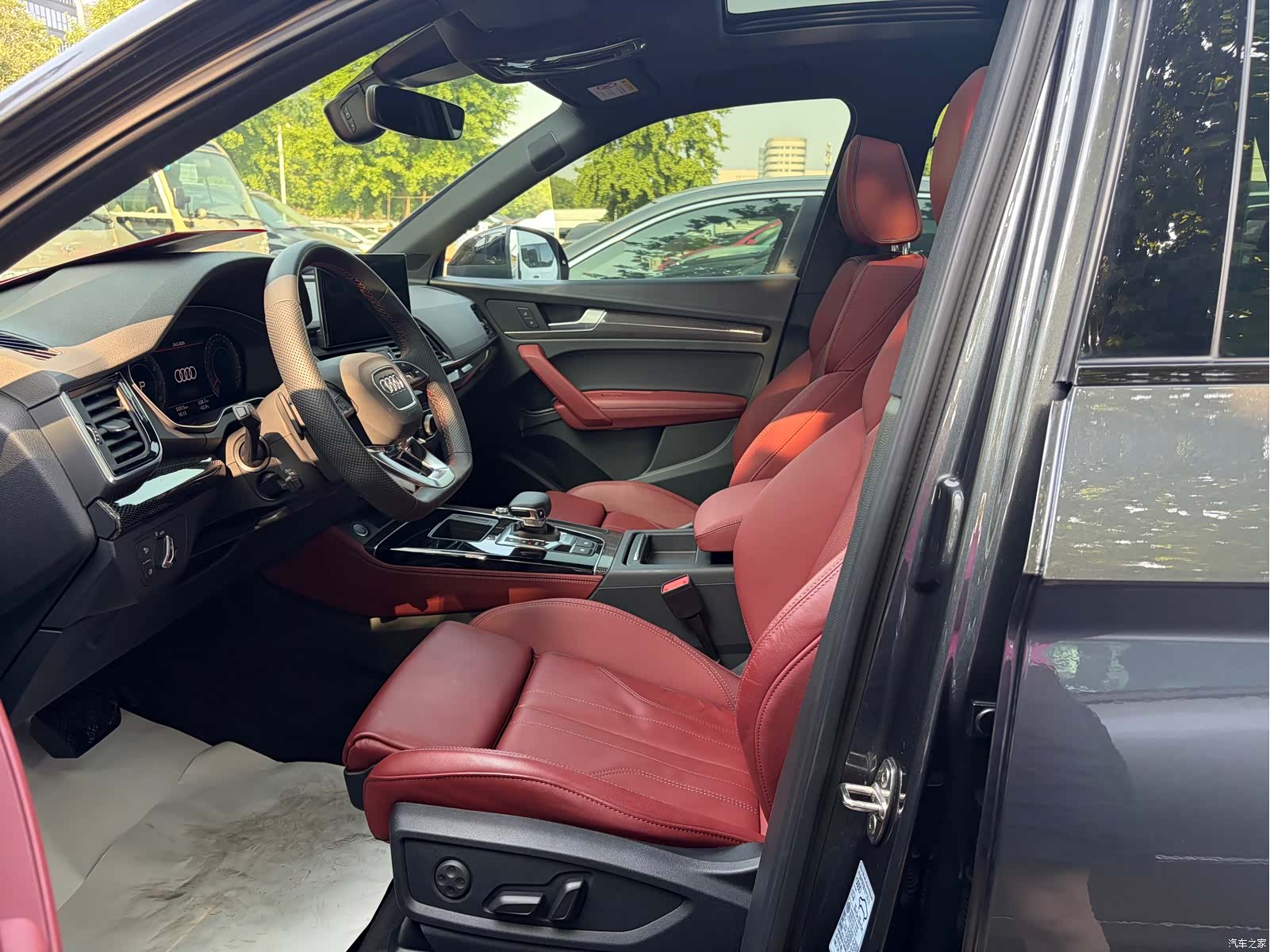 Audi Q5L, 2022 25