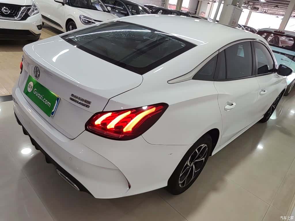 MG MG5, 2021 7