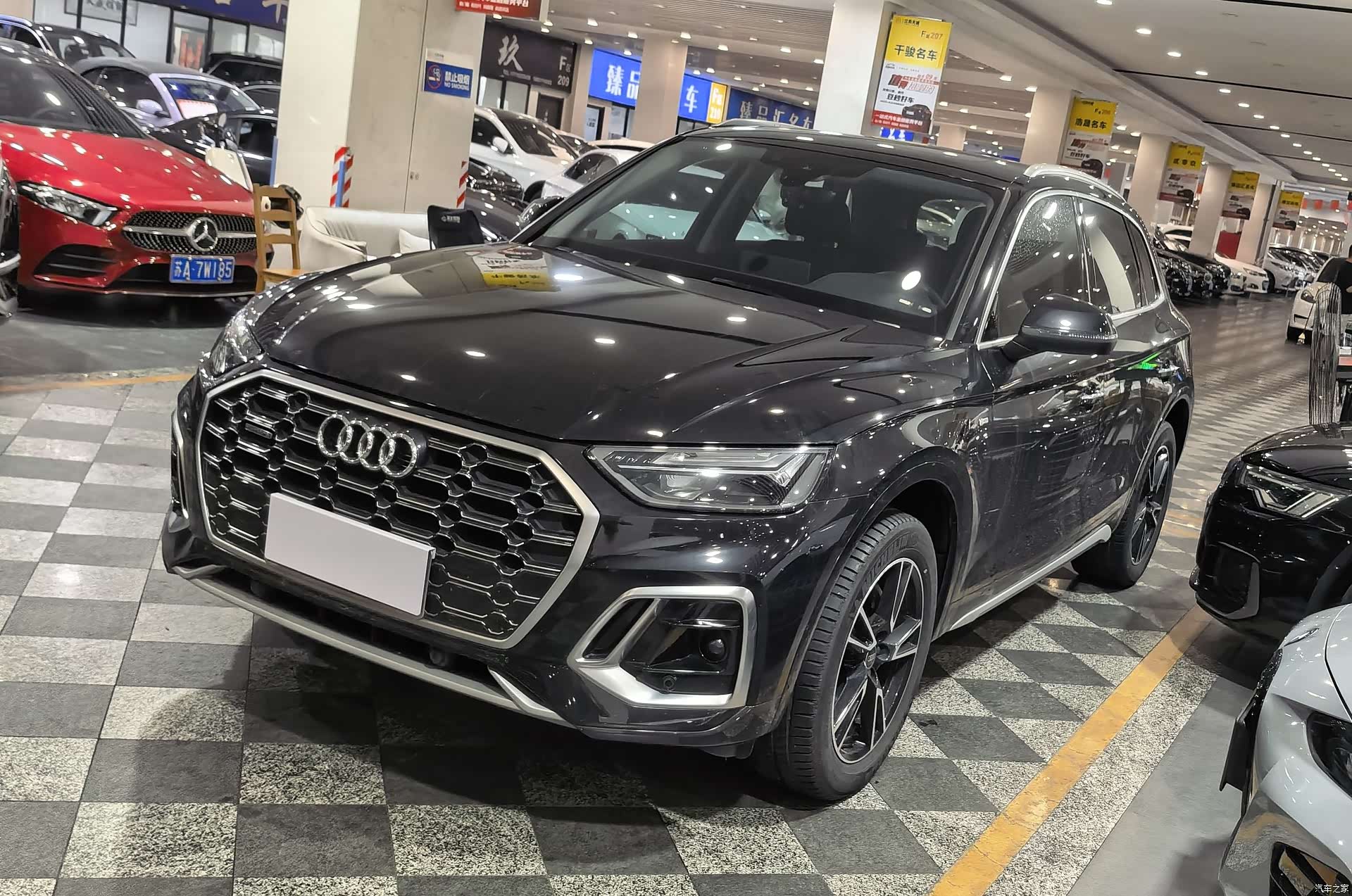 Audi Q5L, 2022 1
