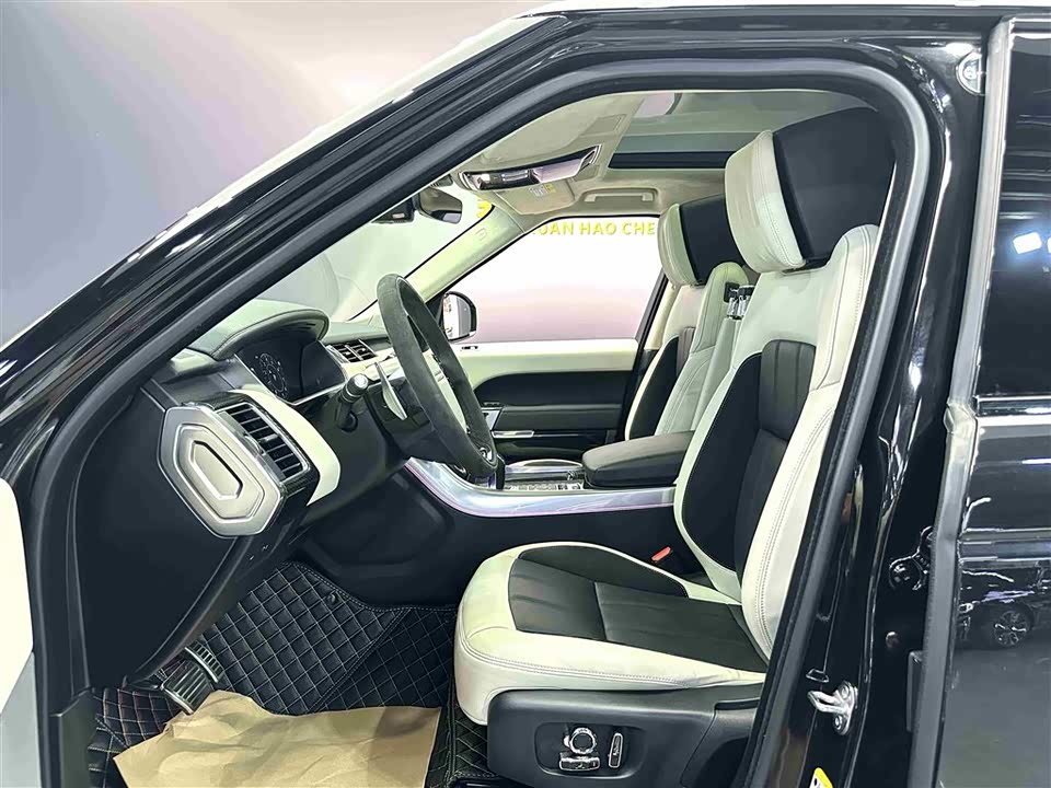 Land Rover Range Rover Sport Land Rover Range Rover Sport