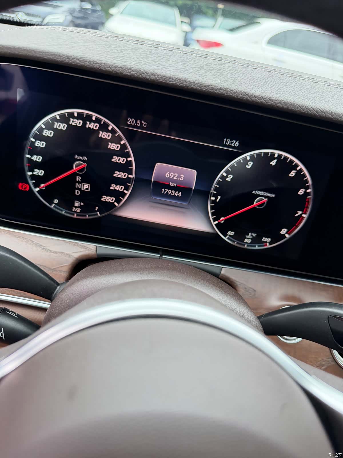Mercedes-Benz E-Class, 2019 16