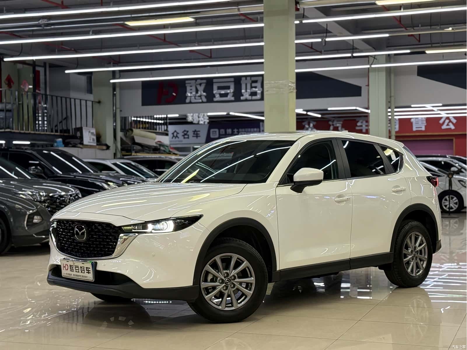 Mazda CX-5, 2025 1