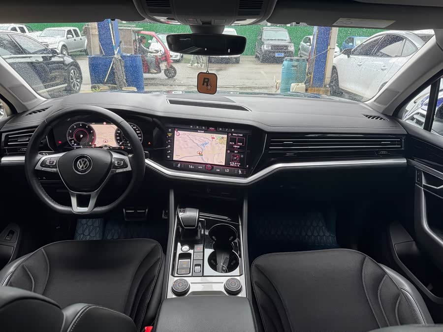 Volkswagen Touareg 2020, фото 5
