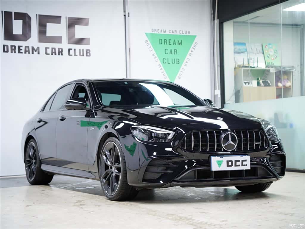 Mercedes-Benz E-Class, 2023 17