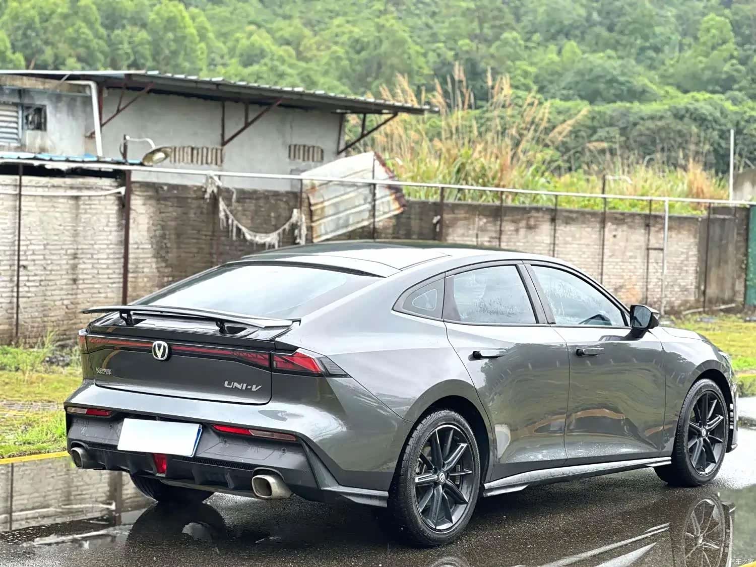 Changan UNI-V, 2022 6
