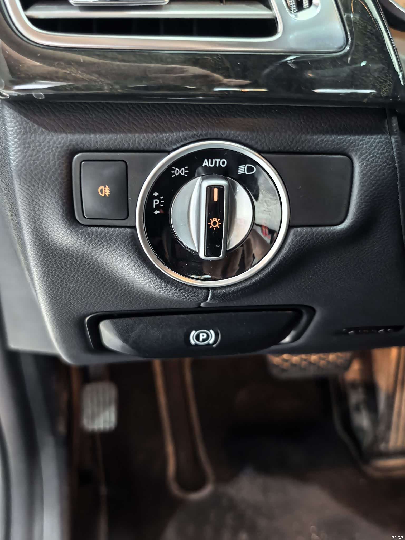 Mercedes-Benz CLS, 2014 17