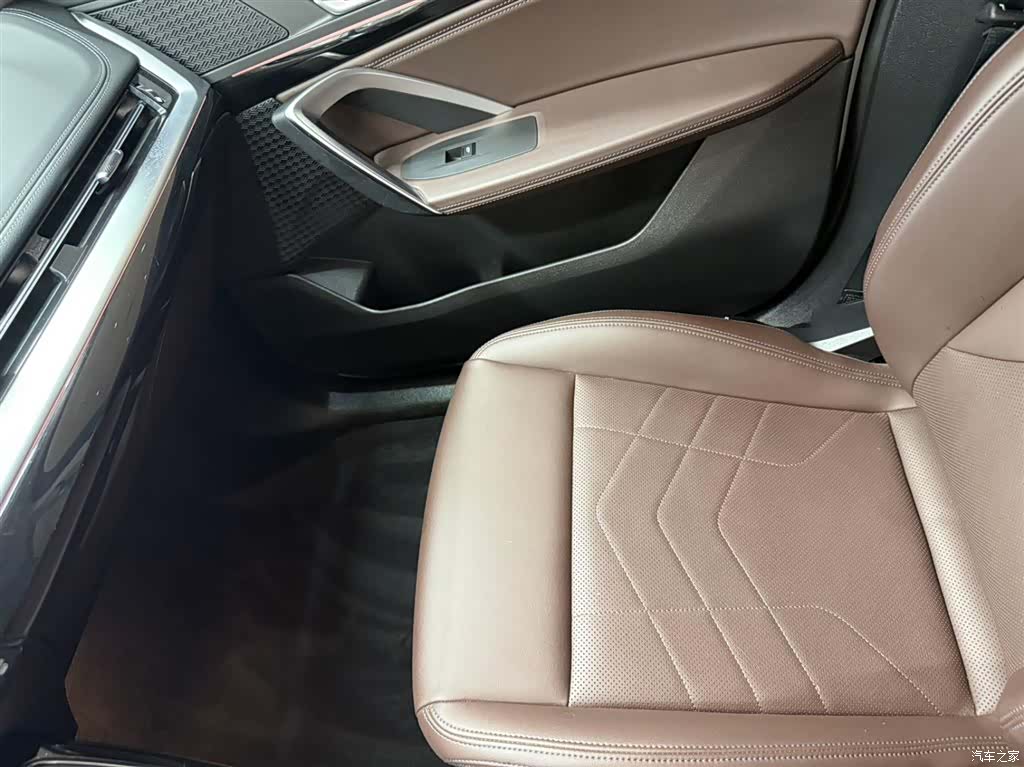 BMW X1, 2023 13