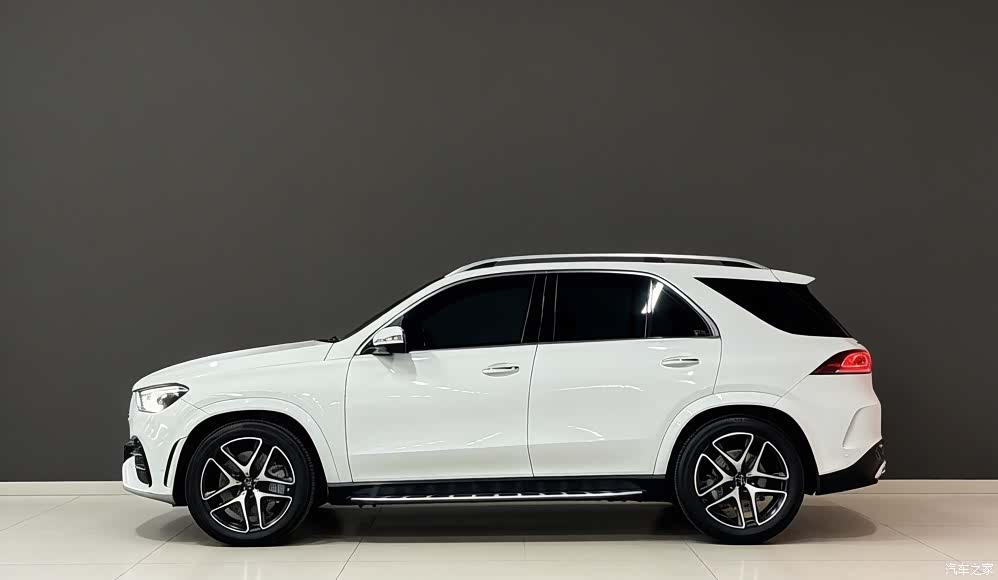 Mercedes-Benz GLE, 2020 3