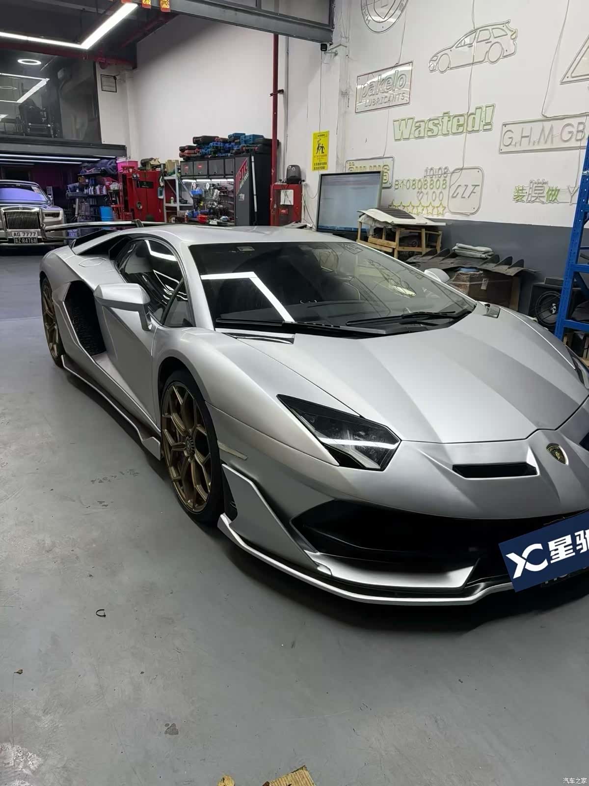 Lamborghini Aventador, 2014 2