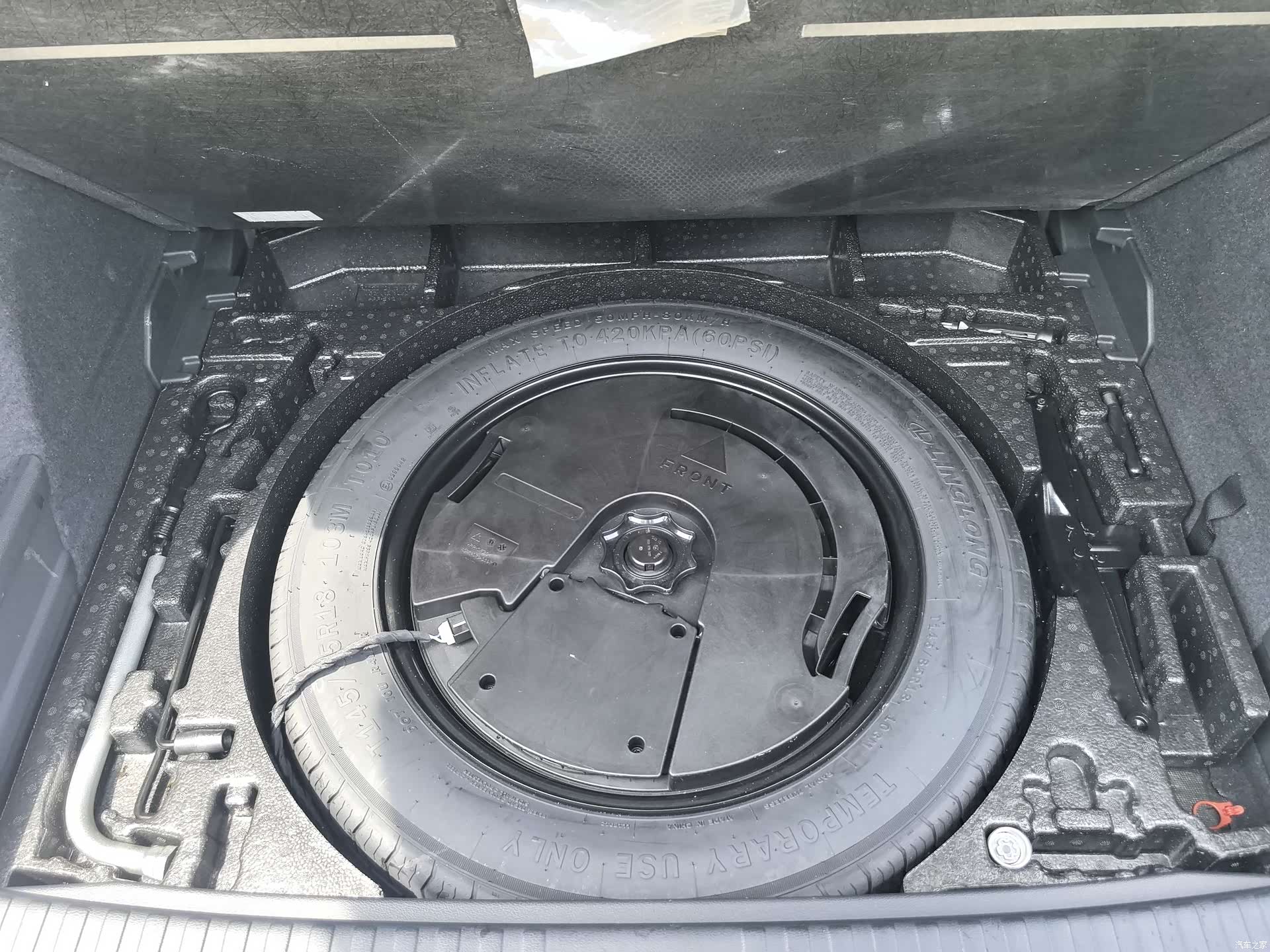 Audi Q3, 2022 6