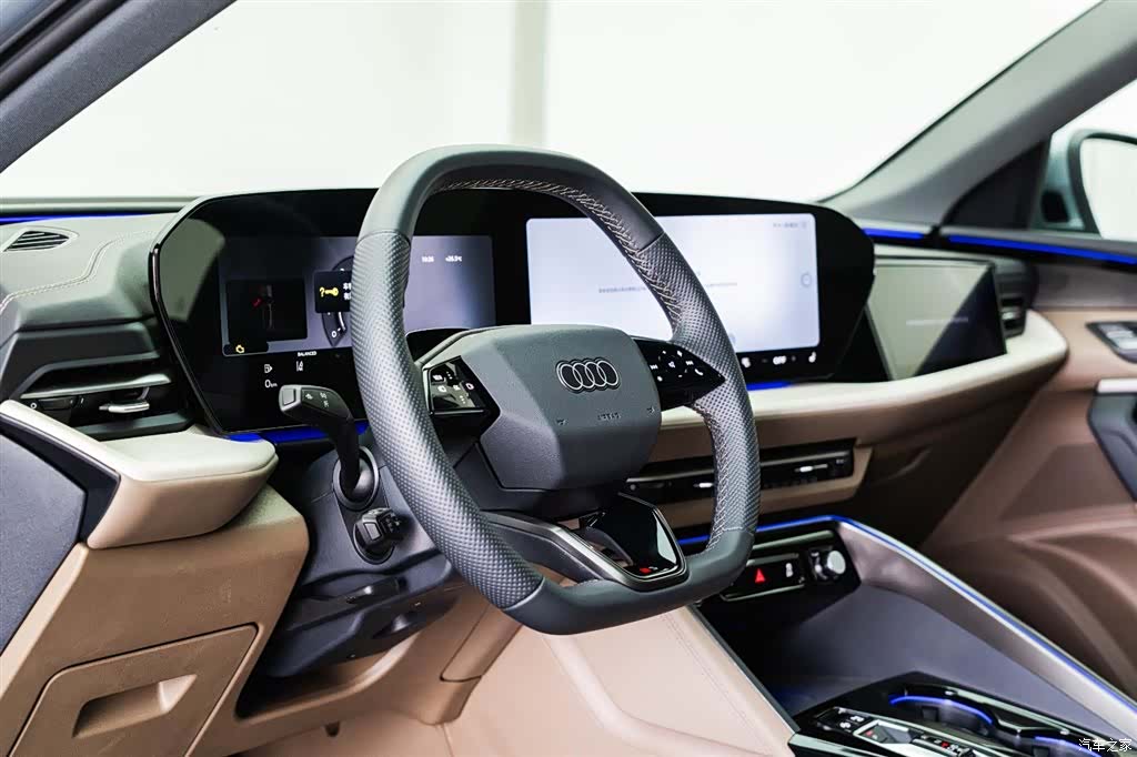 Audi Q5L, 2026 19