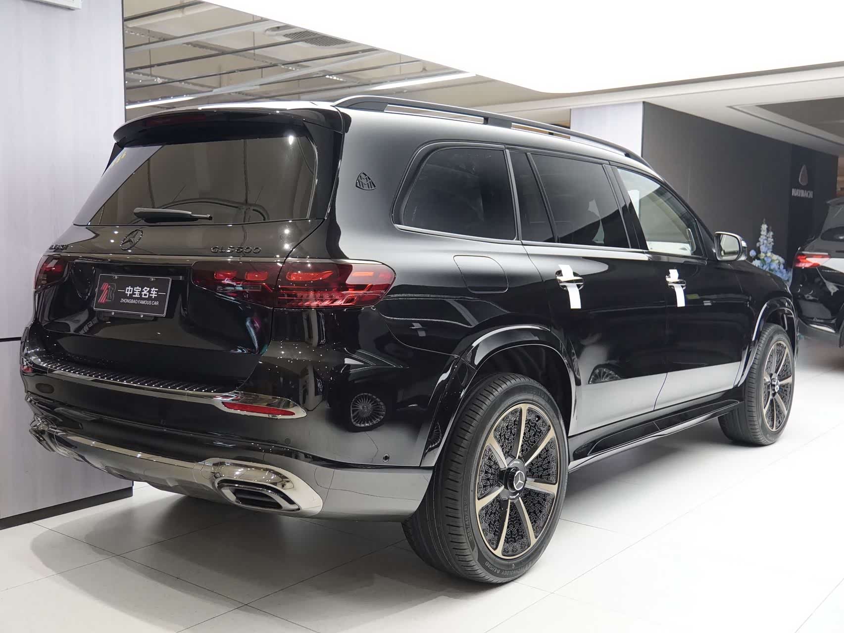 Maybach GLS, 2025 9