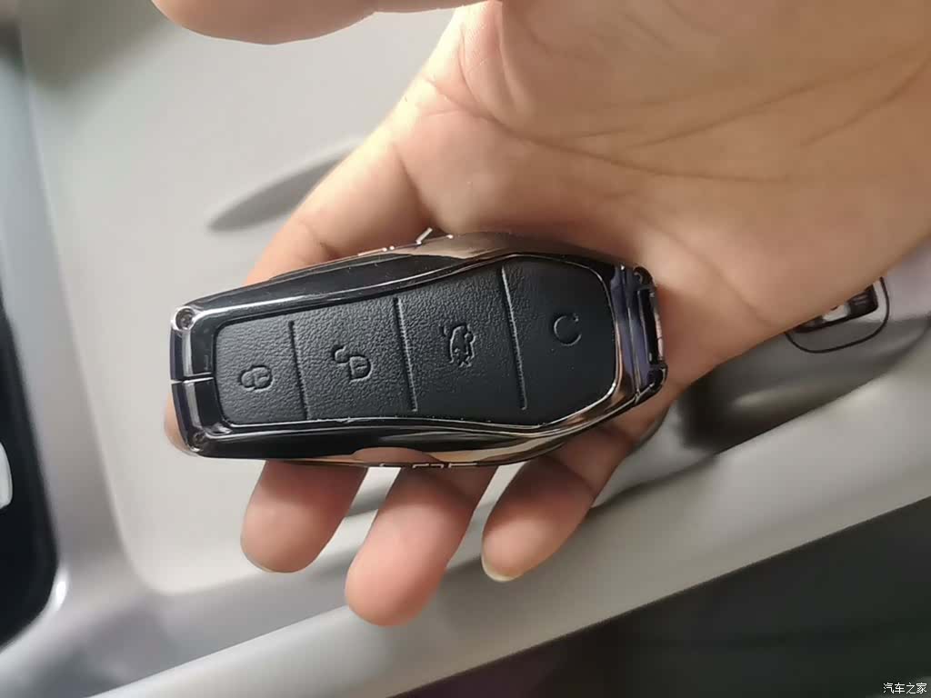 BYD HiAce, 2025 9