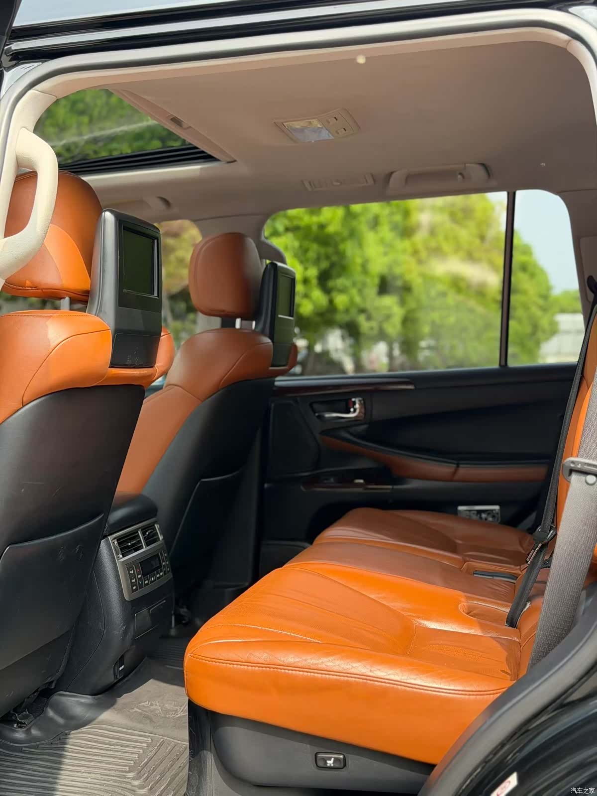 Lexus LX, 2014 все фото