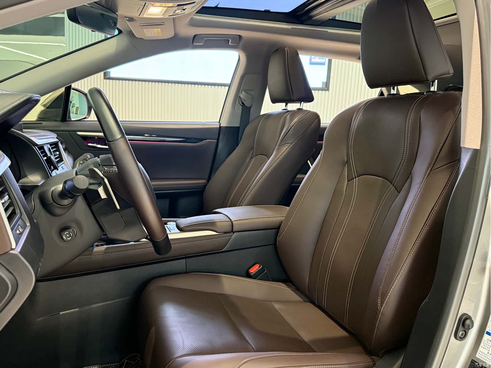 Lexus RX, 2022 8