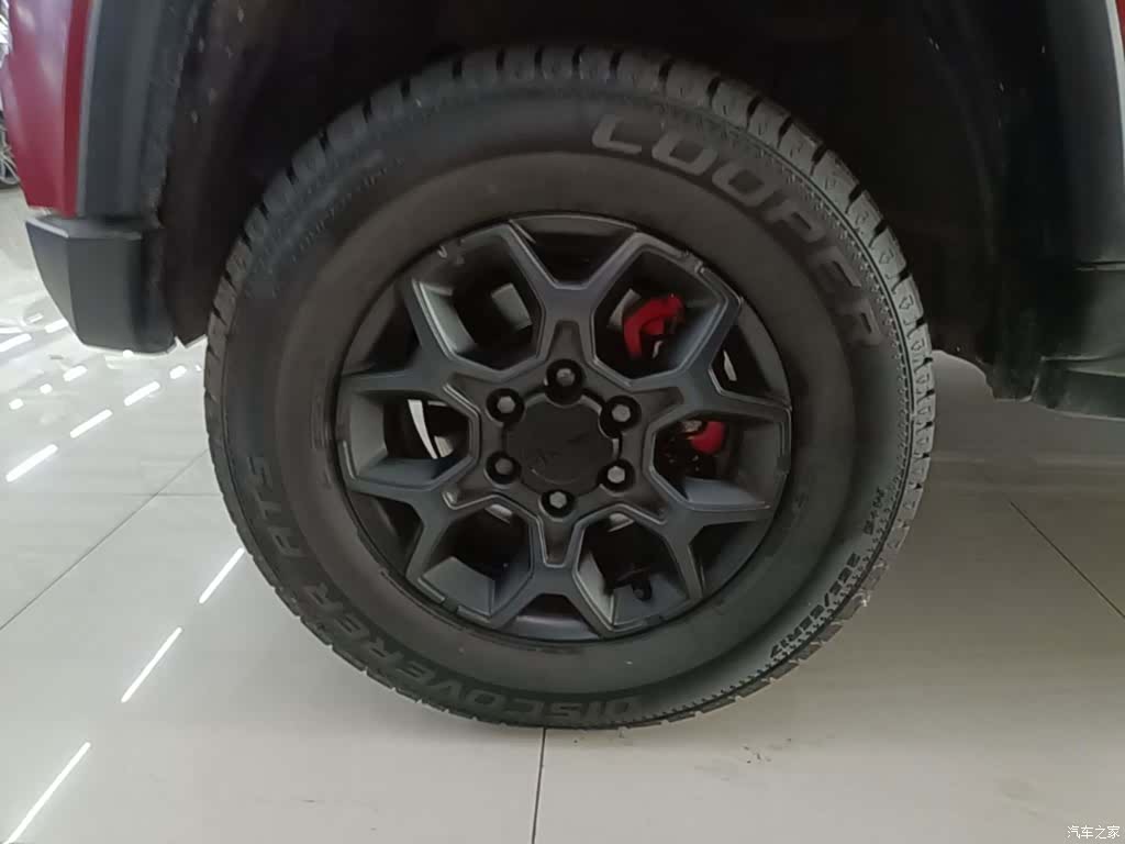 BAIC BJ40, 2025 23