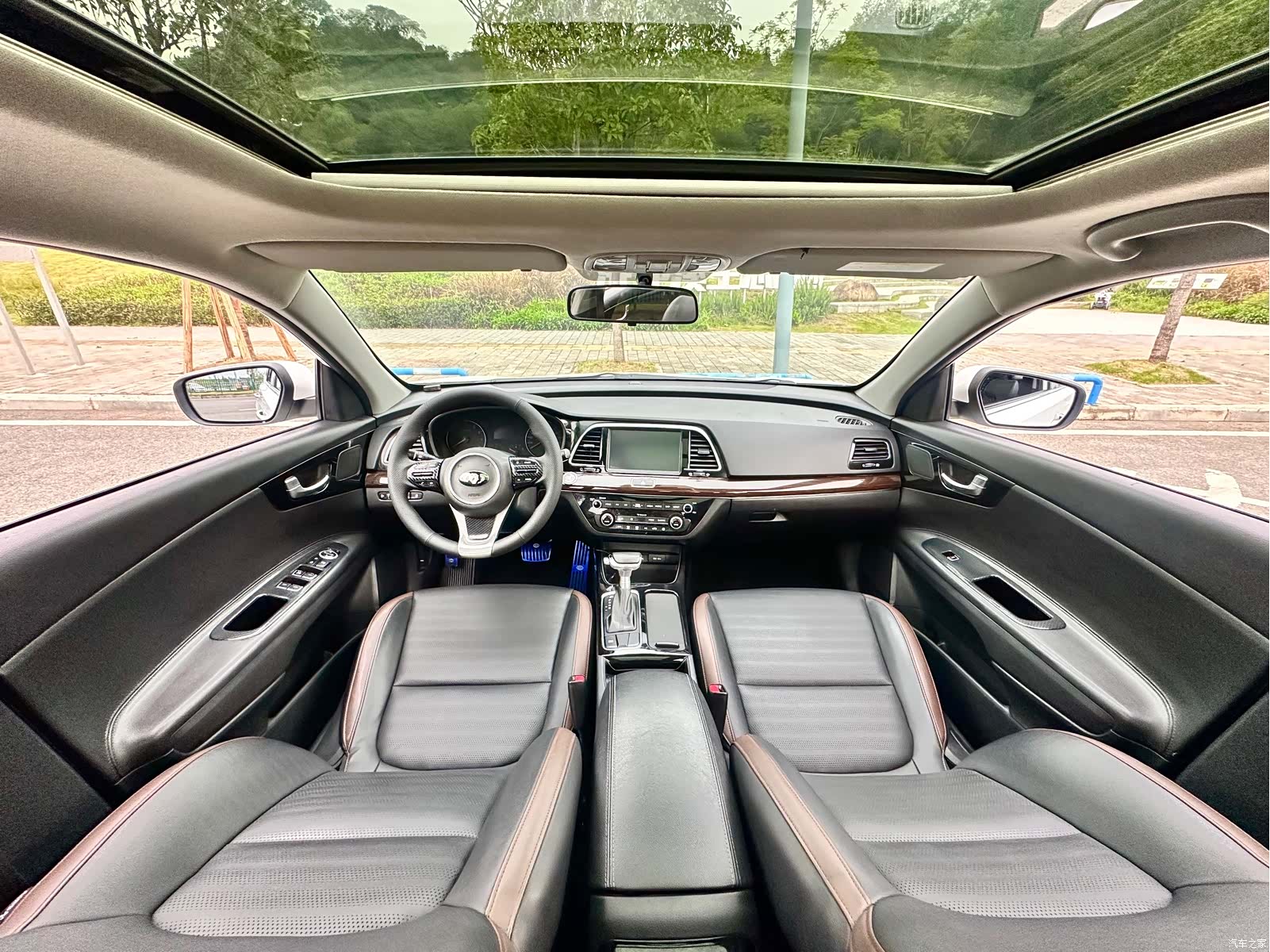 Kia GLS, 2018 32
