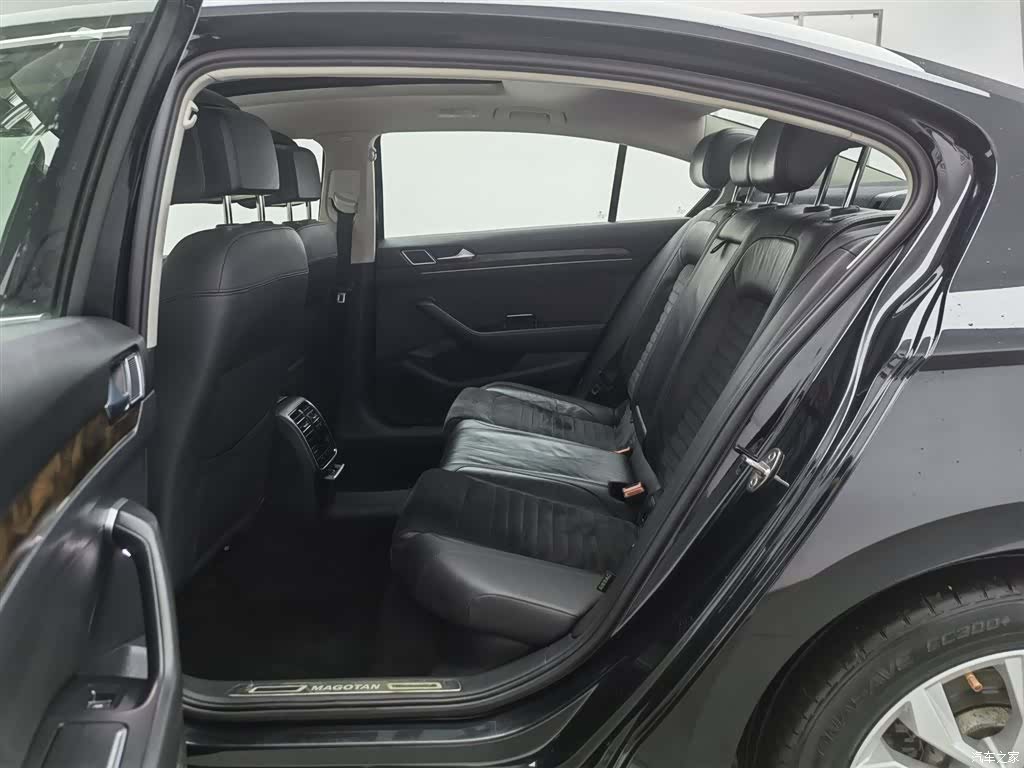 Volkswagen Magotan, 2017 15