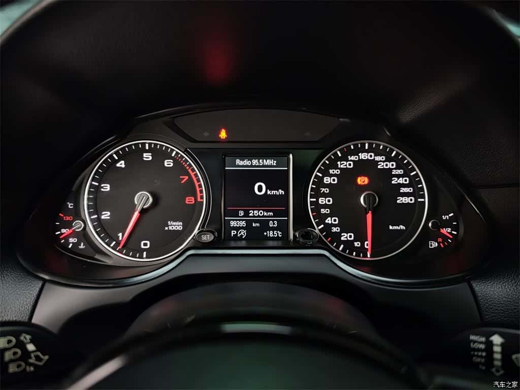 Audi Q5, 2018 10