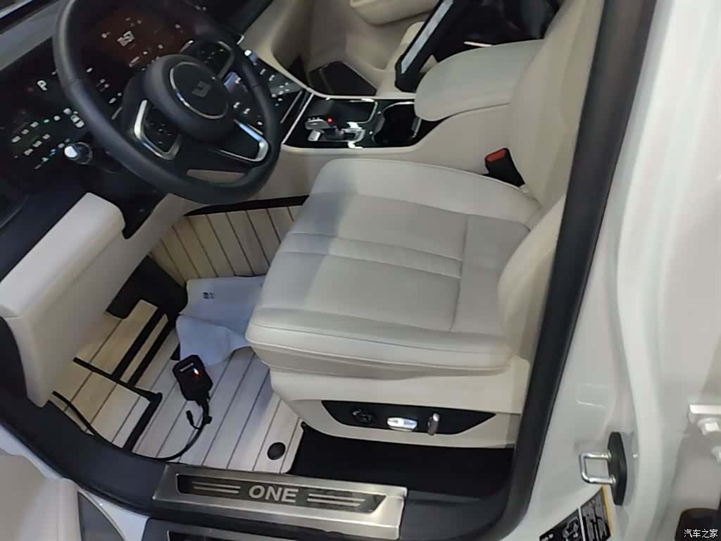 Li Auto ONE, 2021 15