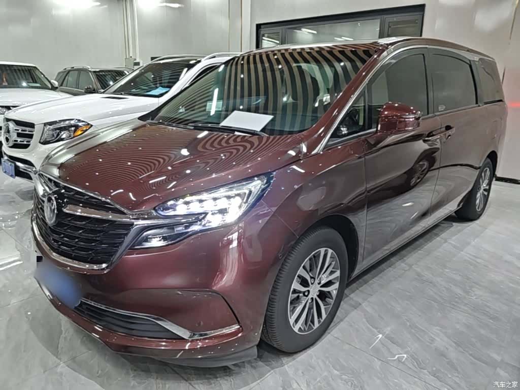 Buick GL8, 2022 2
