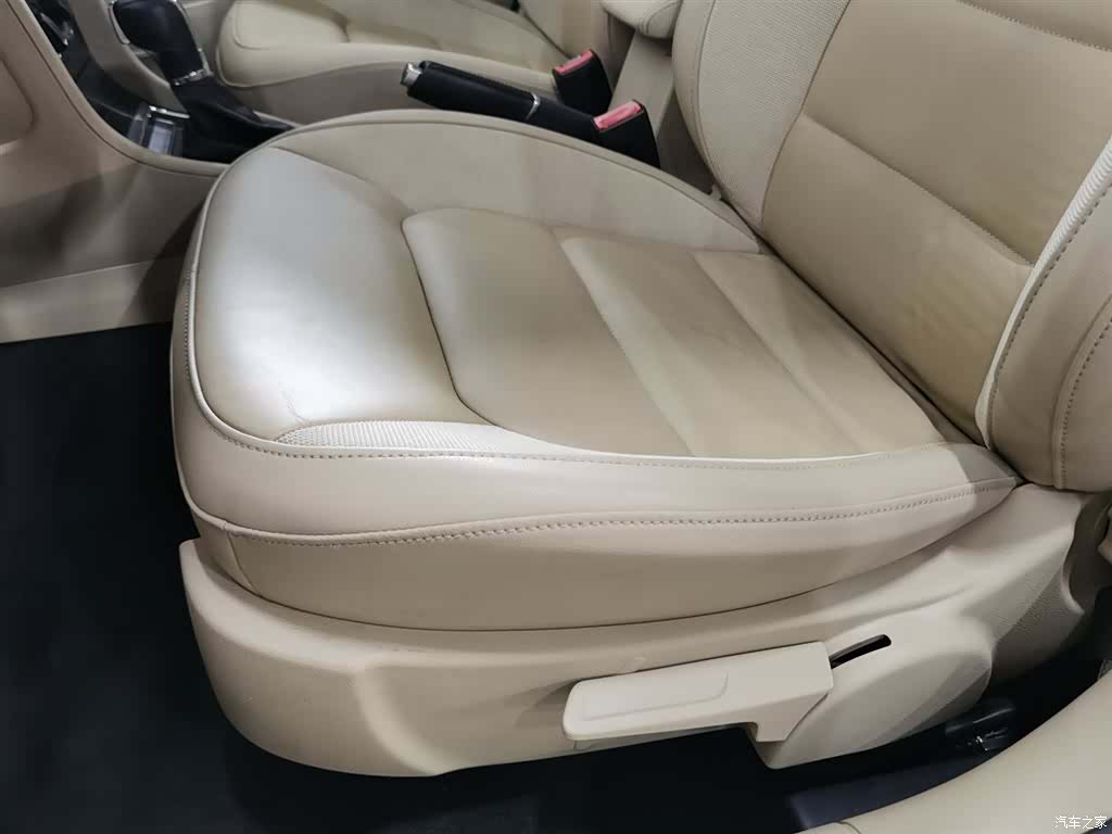Volkswagen Bora, 2015 20