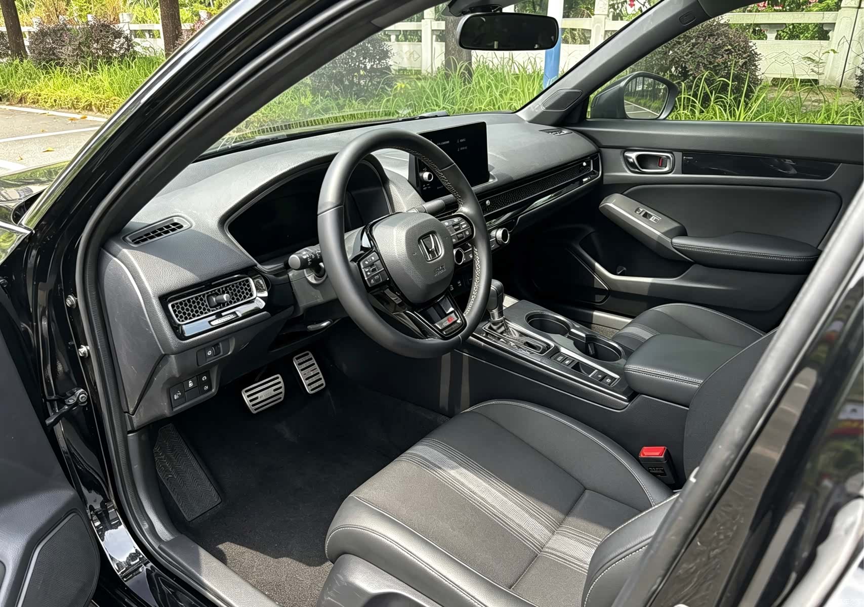 Honda Civic, 2025 3