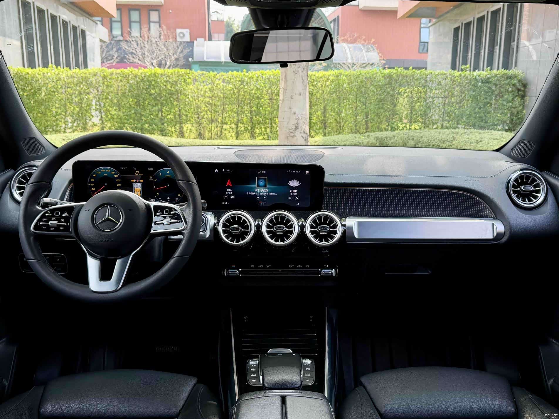 Mercedes-Benz GLB, 2021 19