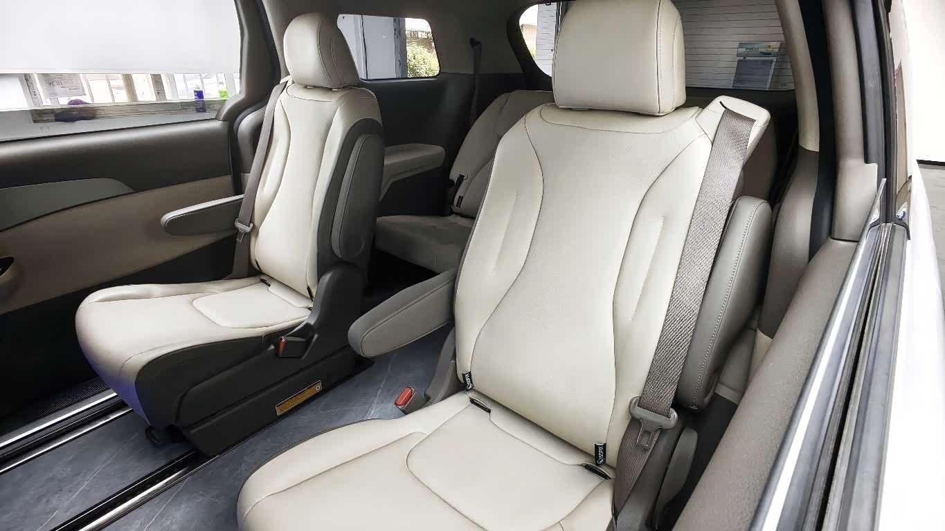 Kia Carnival, 2022 6