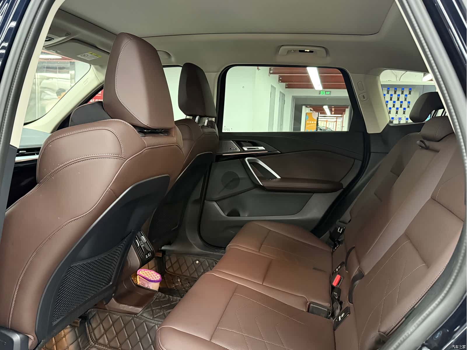 BMW X1, 2025 11
