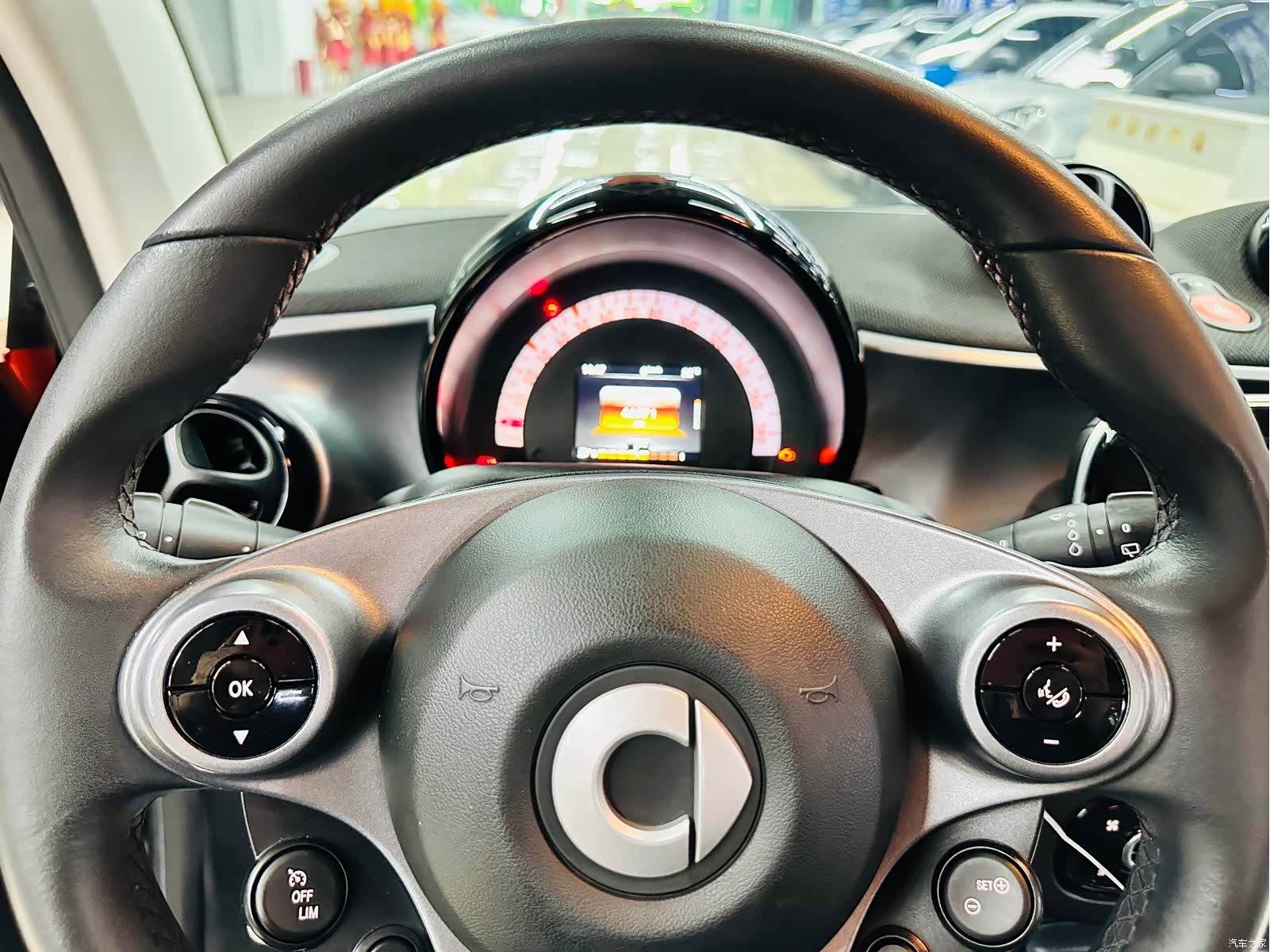 Smart Fortwo, 2018 34