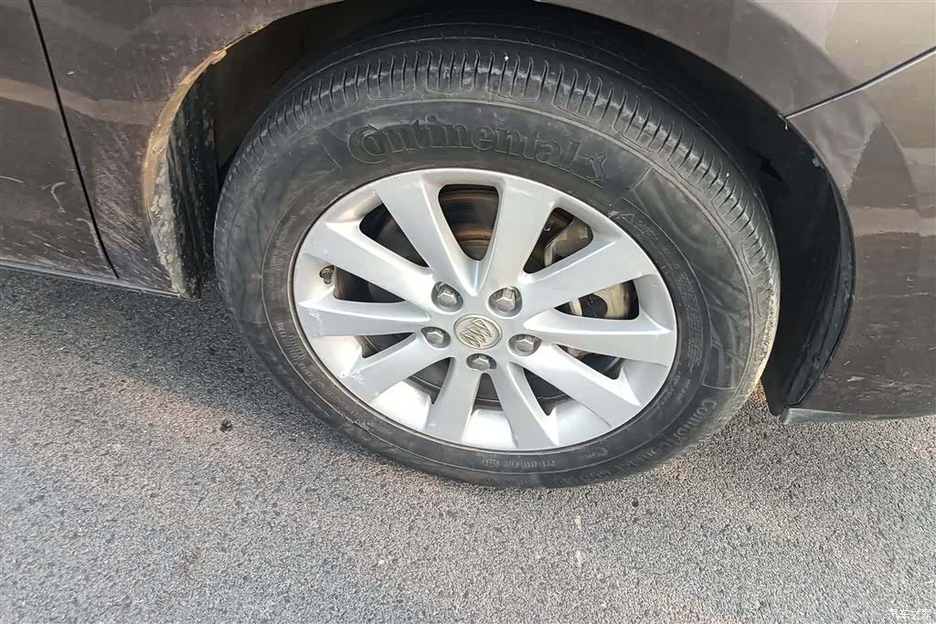 Buick GL8, 2016 6