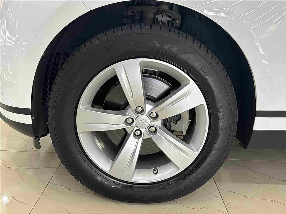Land Rover Range Rover Star Pulse