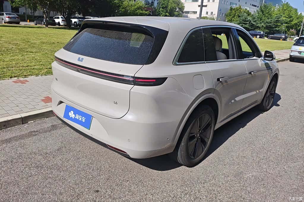 Li Auto L6, 2024 3