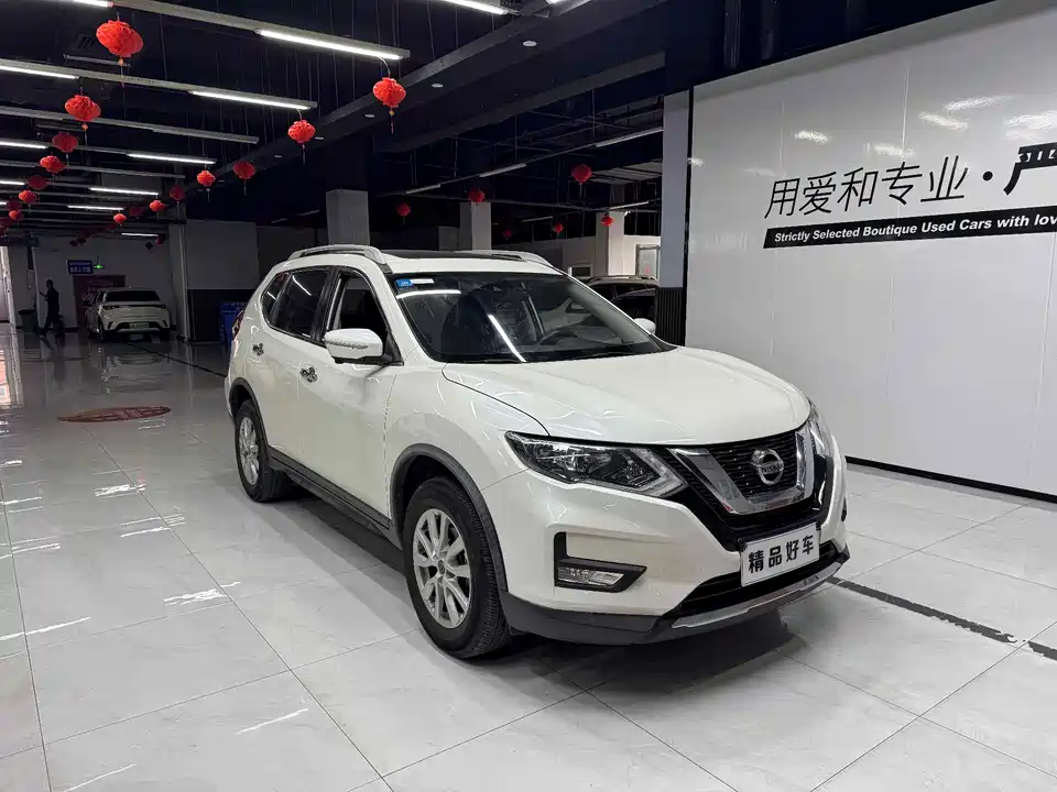 Nissan Qijun