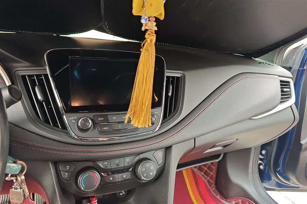 Chevrolet RS, 2019 13