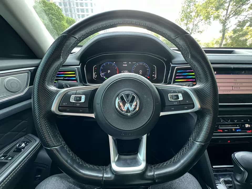 Volkswagen Tourang