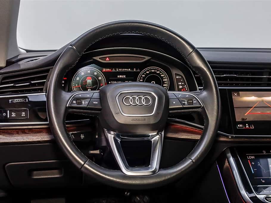 Audi Q8 Audi Q8
