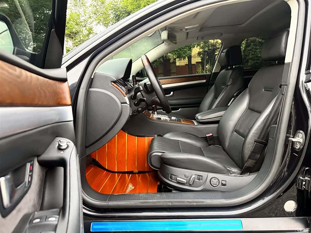 Audi TT, 2010 9