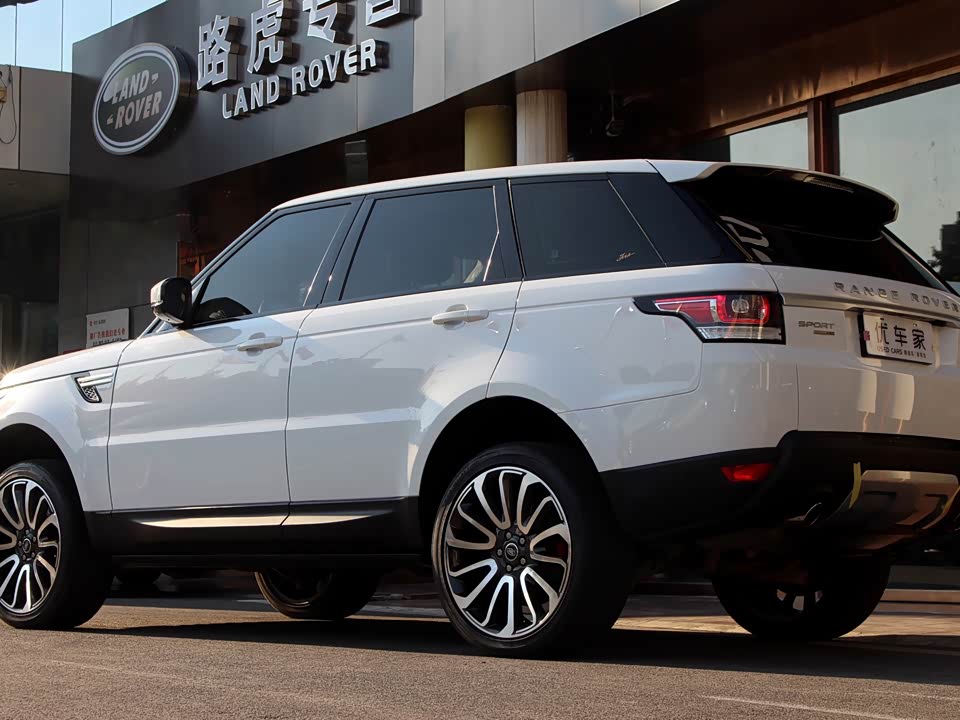 Land Rover Range Rover Sport Land Rover Range Rover Sport