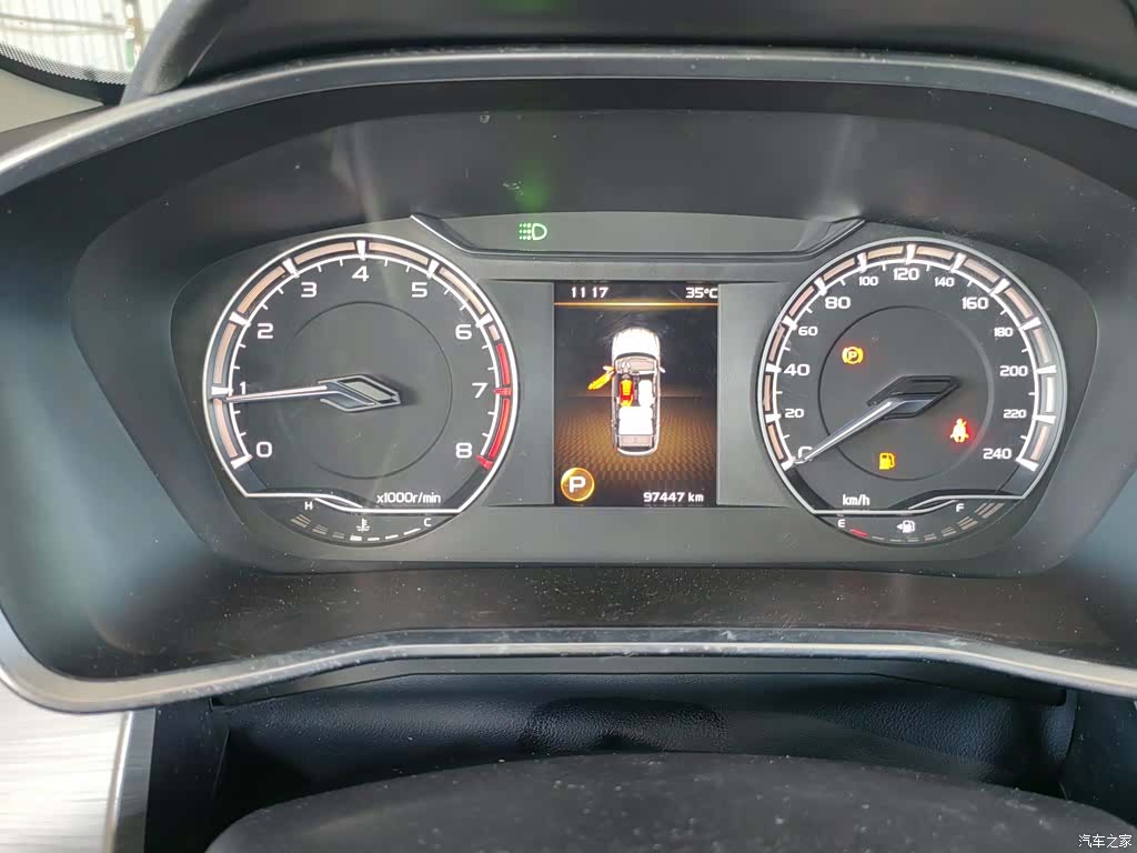 Geely Coolray, 2020 12