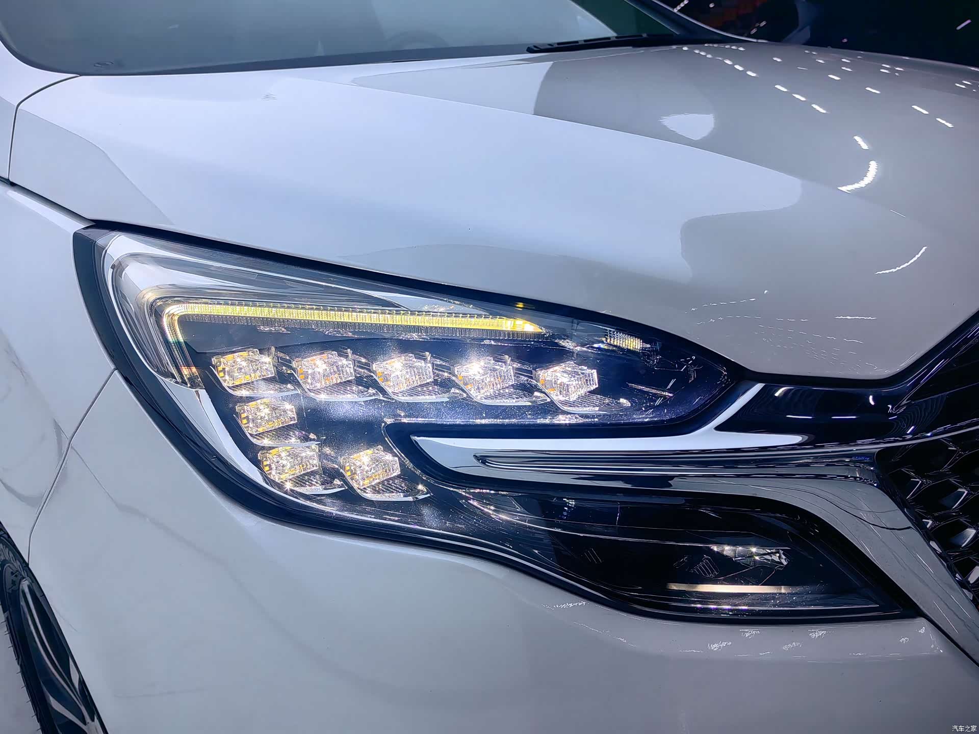Buick GL8, 2021 23