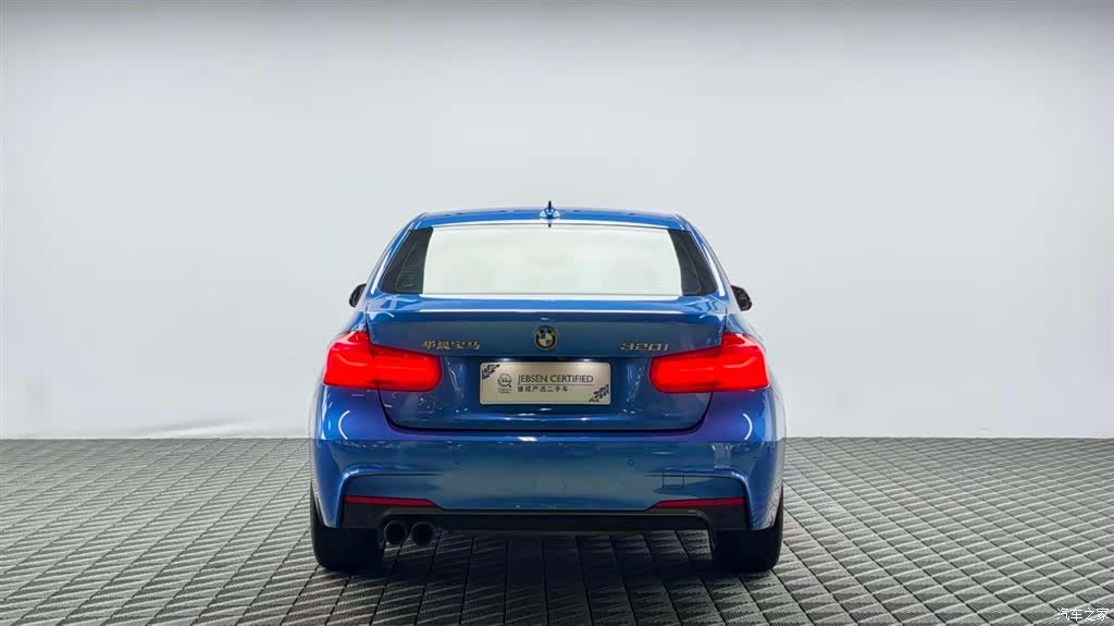 BMW 3 Series, 2019 все фото