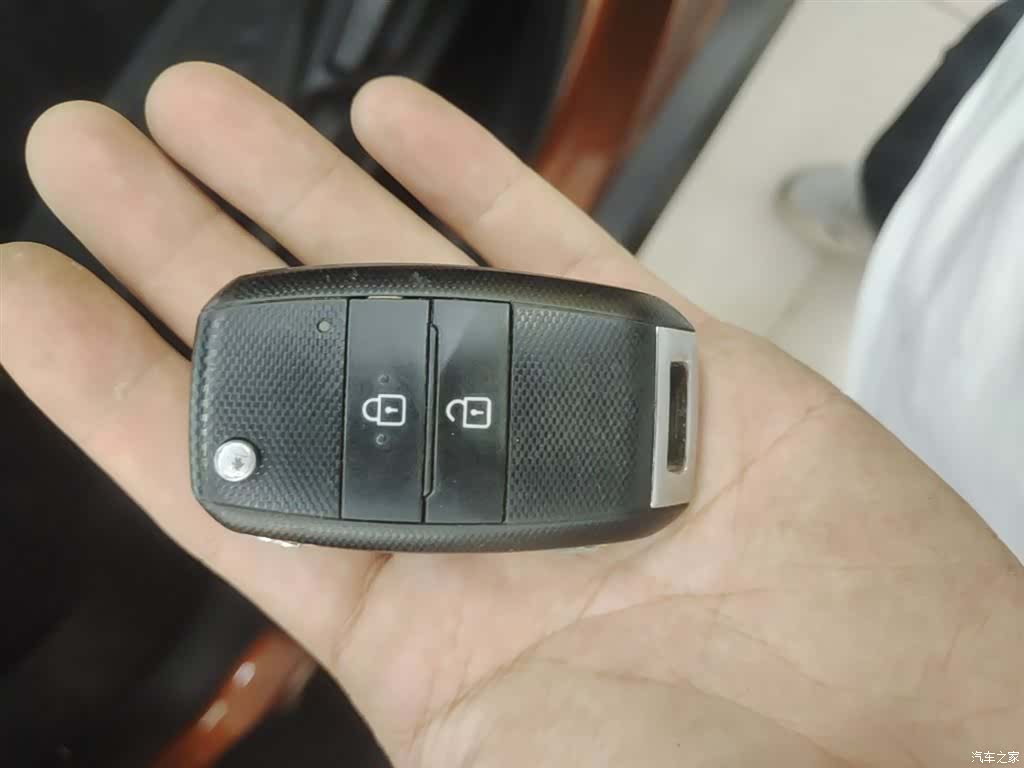 Kia KX3, 2016 9