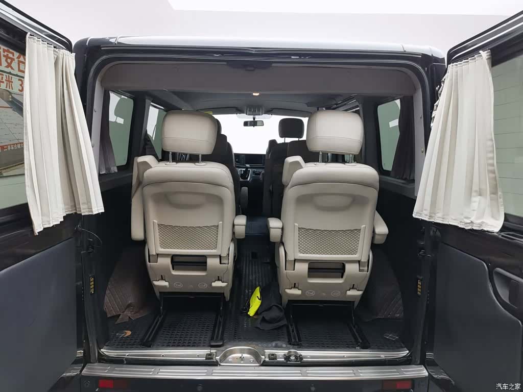 Maxus V80, 2022 16