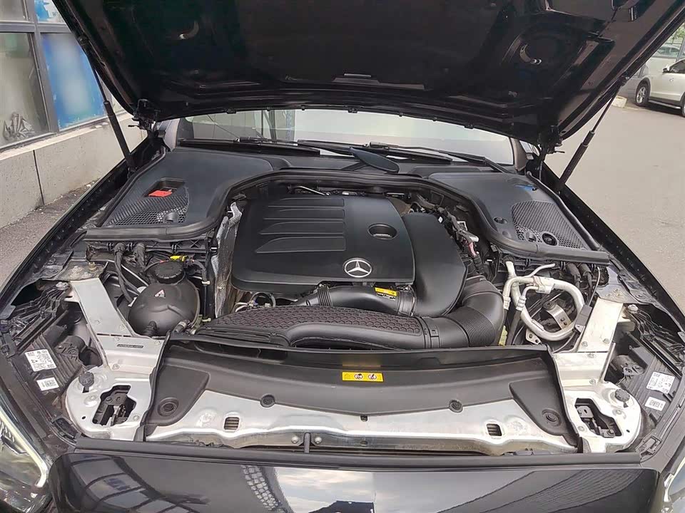 Mercedes-Benz E-class Mercedes-Benz E-class