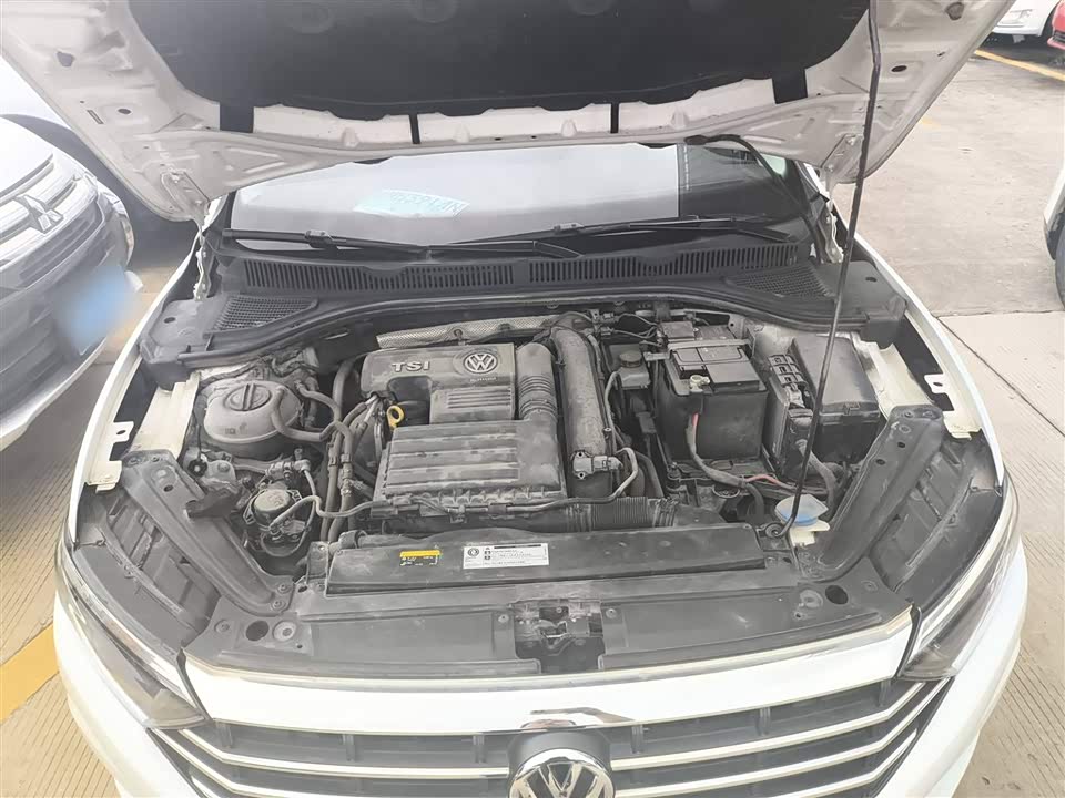 Volkswagen Sagitar Volkswagen Sagitar