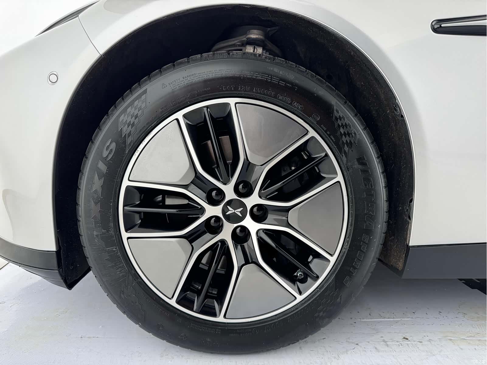 Xpeng P7, 2023 15